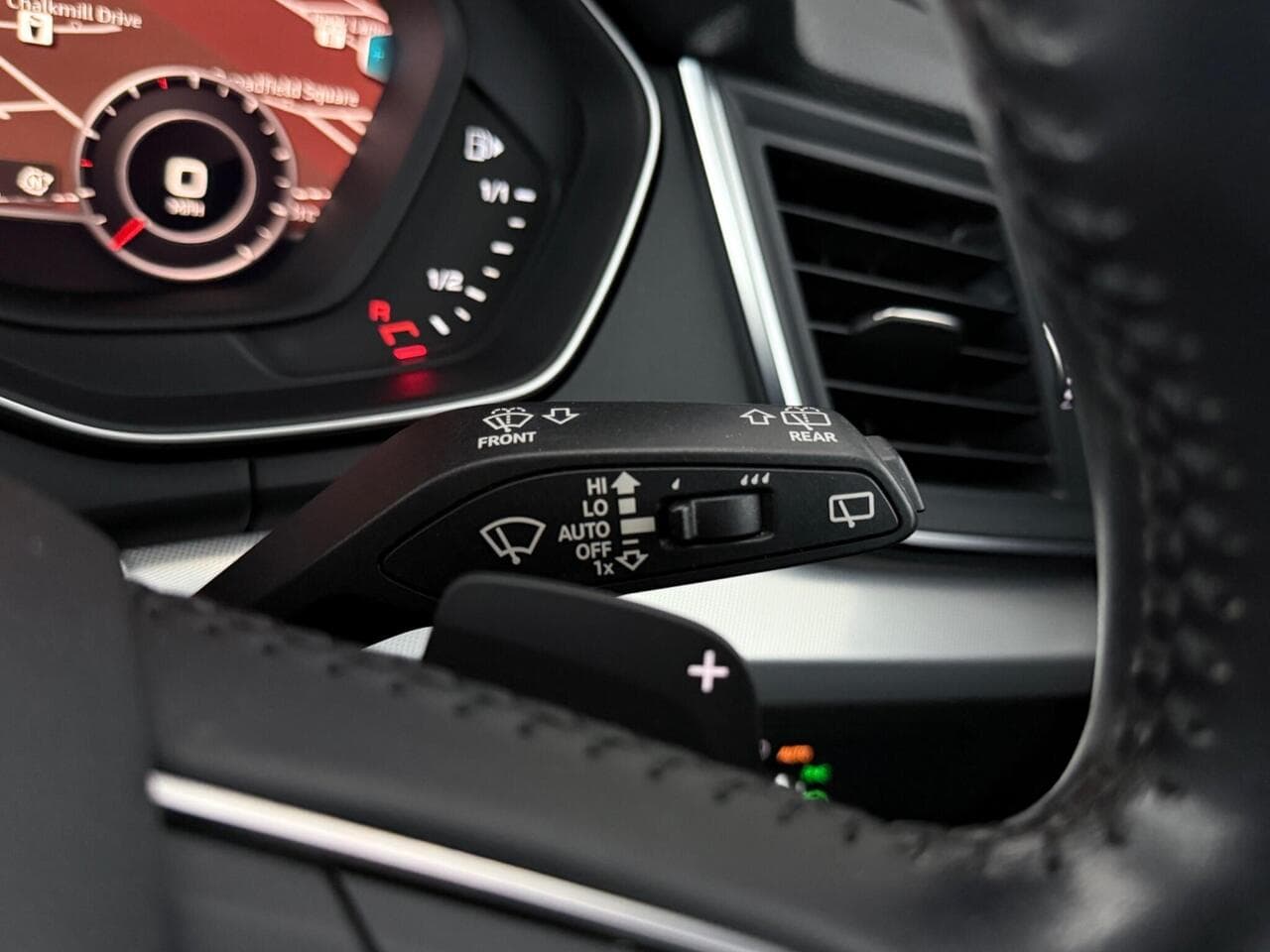Audi Q5 thumbnail Misc Controls