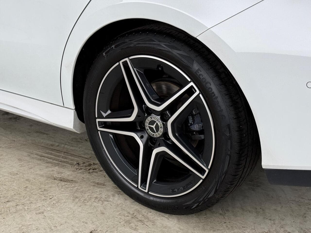 Mercedes-Benz CLA thumbnail Wheel