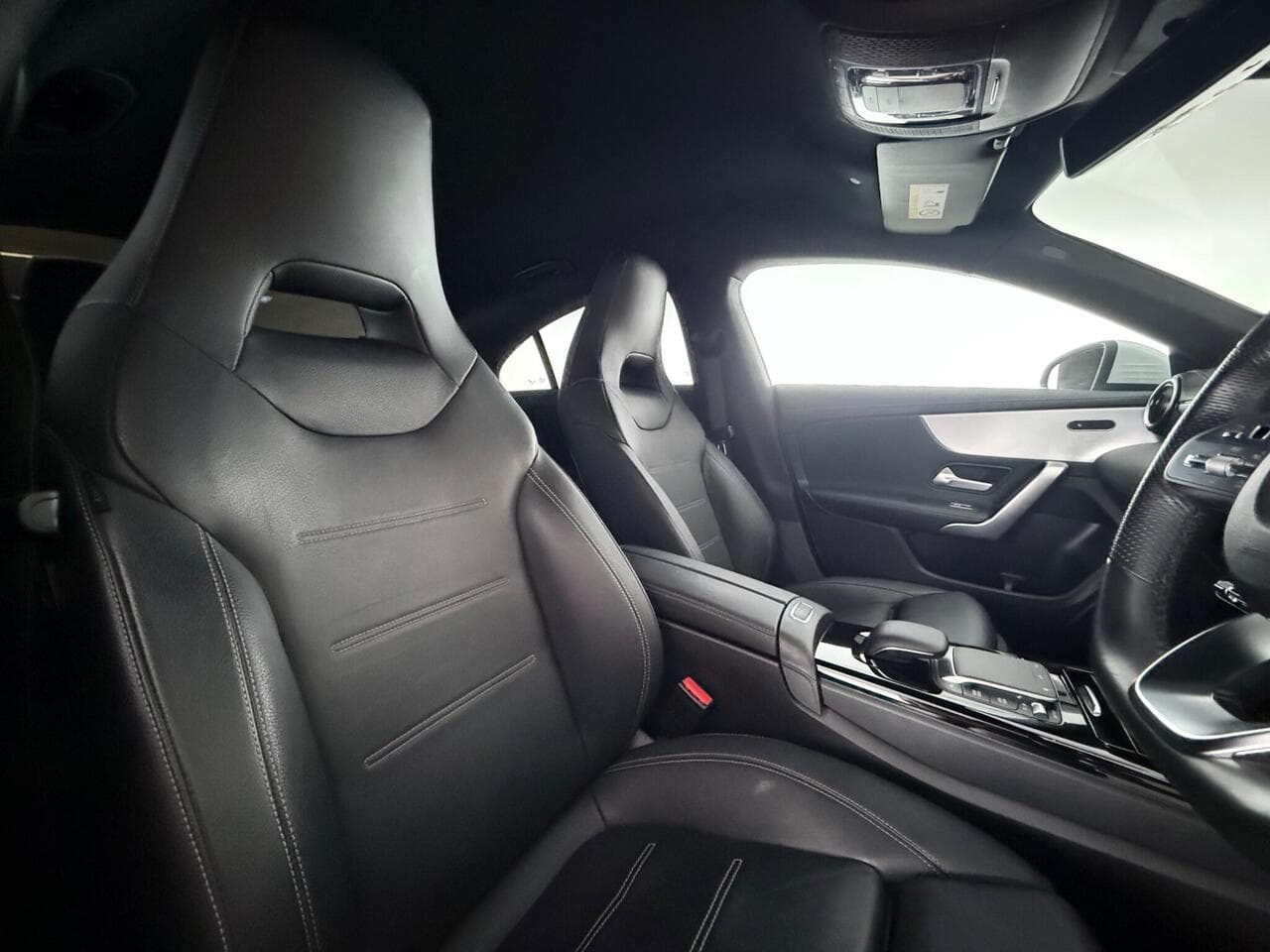 Mercedes-Benz CLA thumbnail Seat Driver