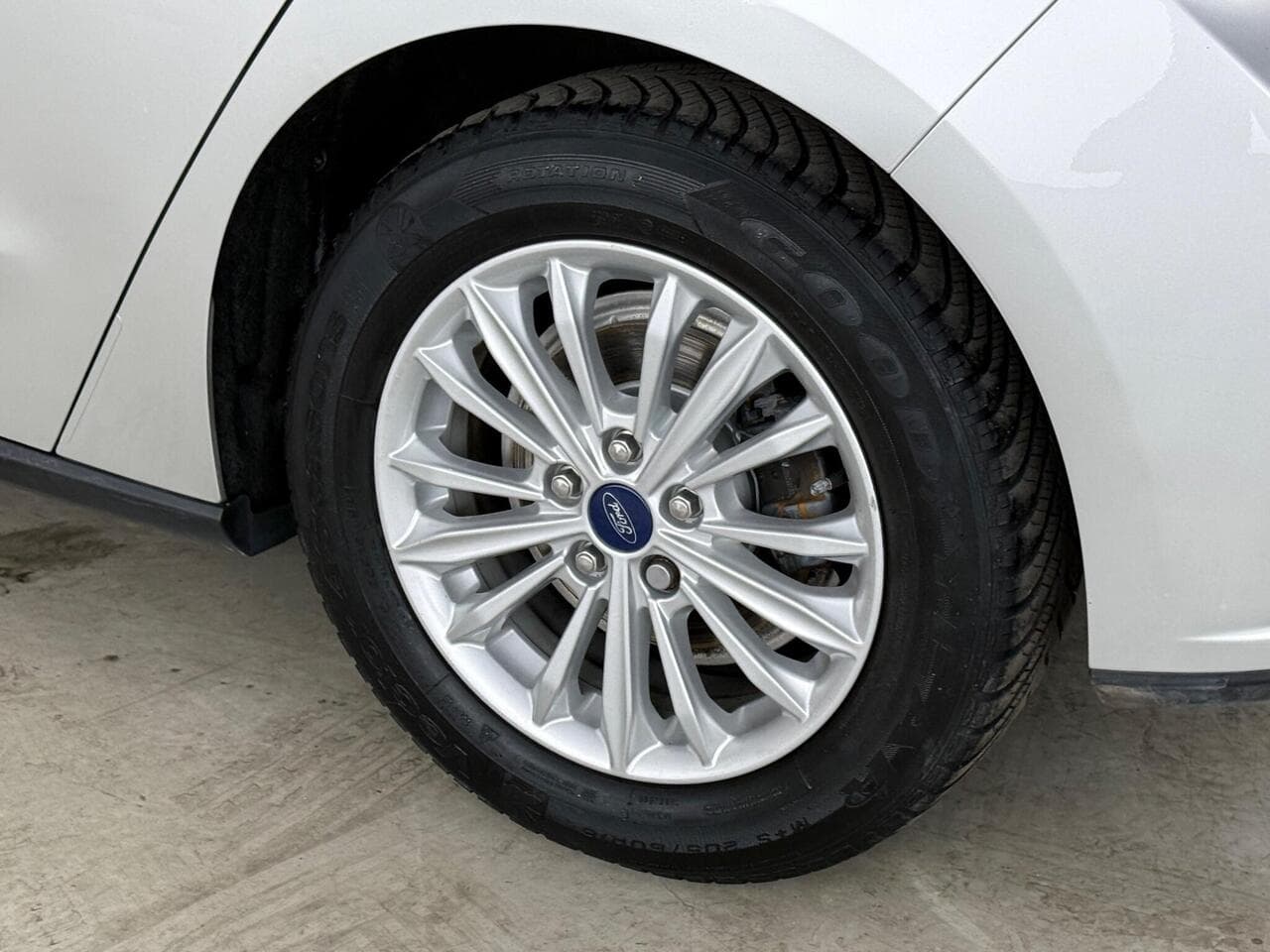 Ford Focus thumbnail Wheel