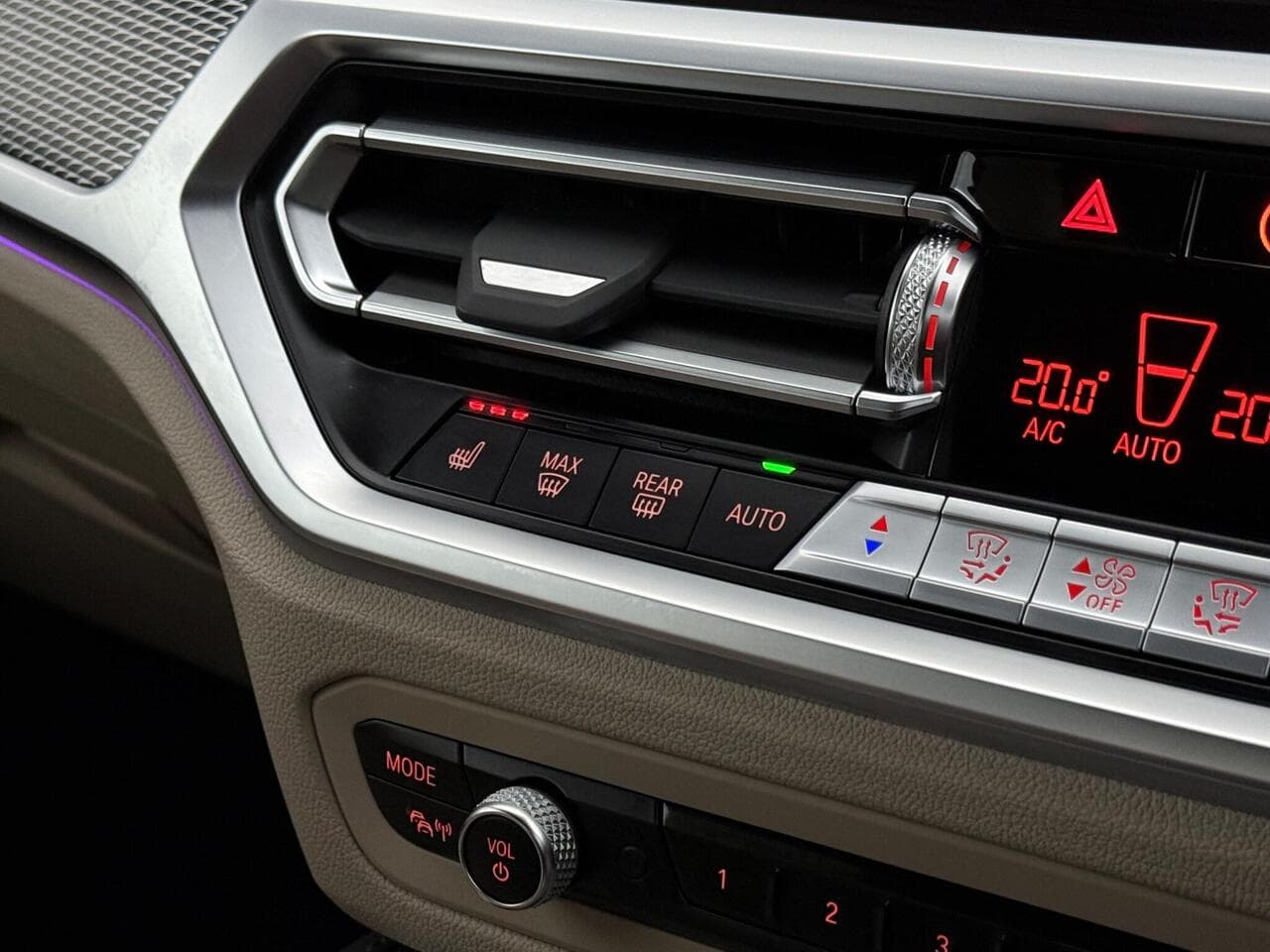 BMW 4 Series thumbnail Misc Controls