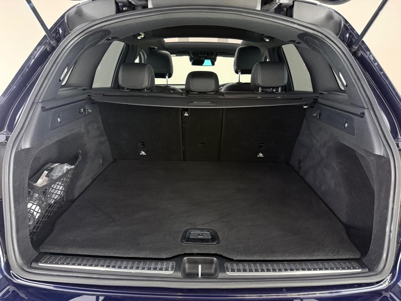 Mercedes-Benz GLC thumbnail Boot