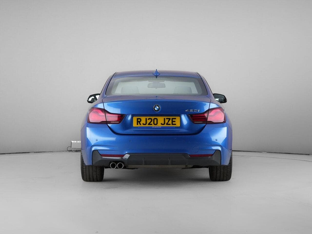 BMW 4 Series thumbnail Rear
