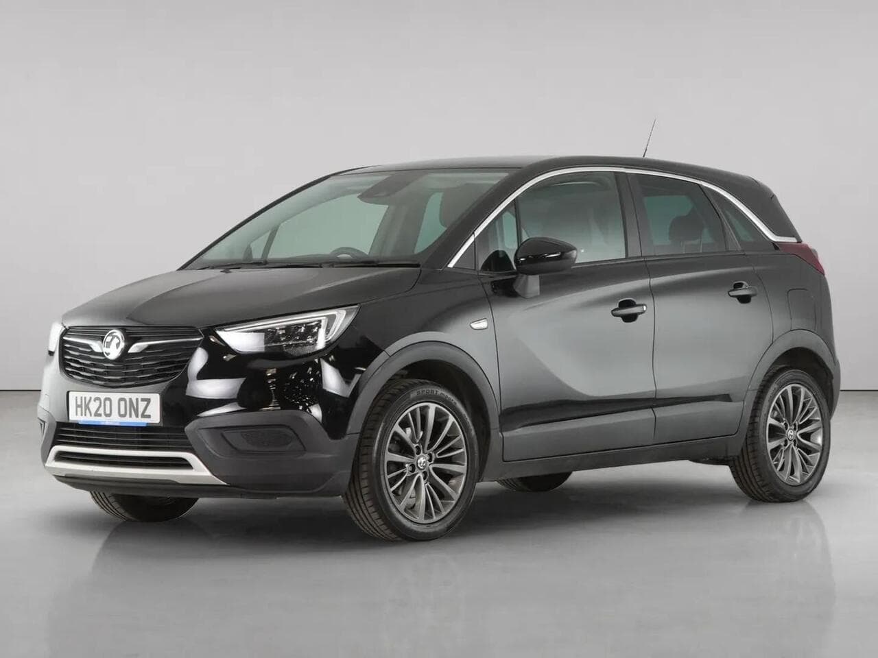 Vauxhall Crossland X thumbnail Front Left