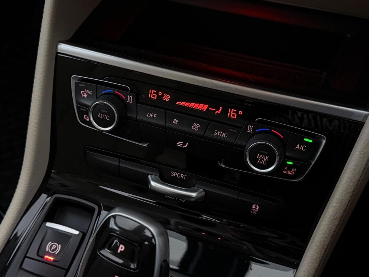 BMW 2 Series Gran Tourer thumbnail Misc Controls