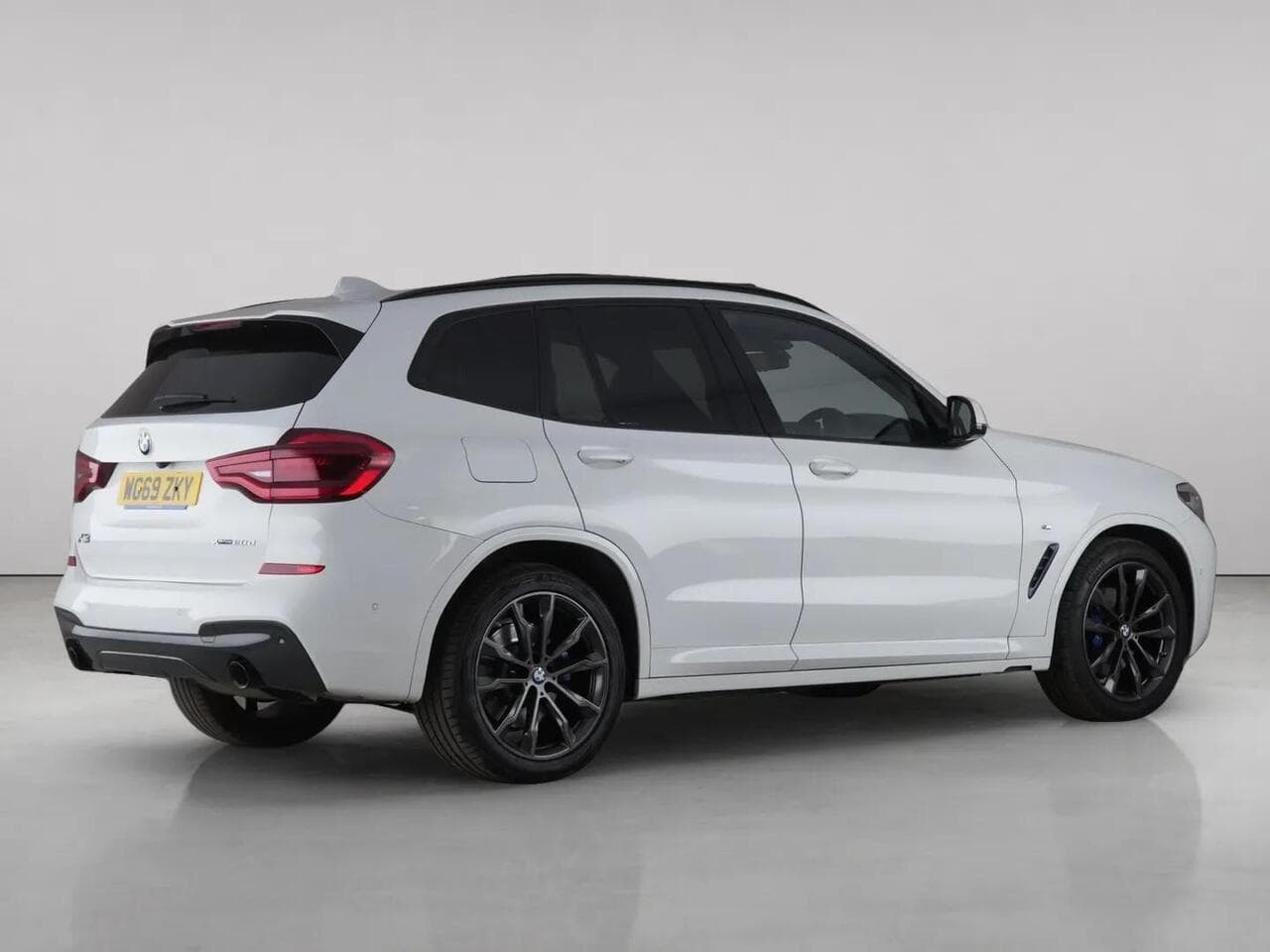 BMW X3 thumbnail Rear Right
