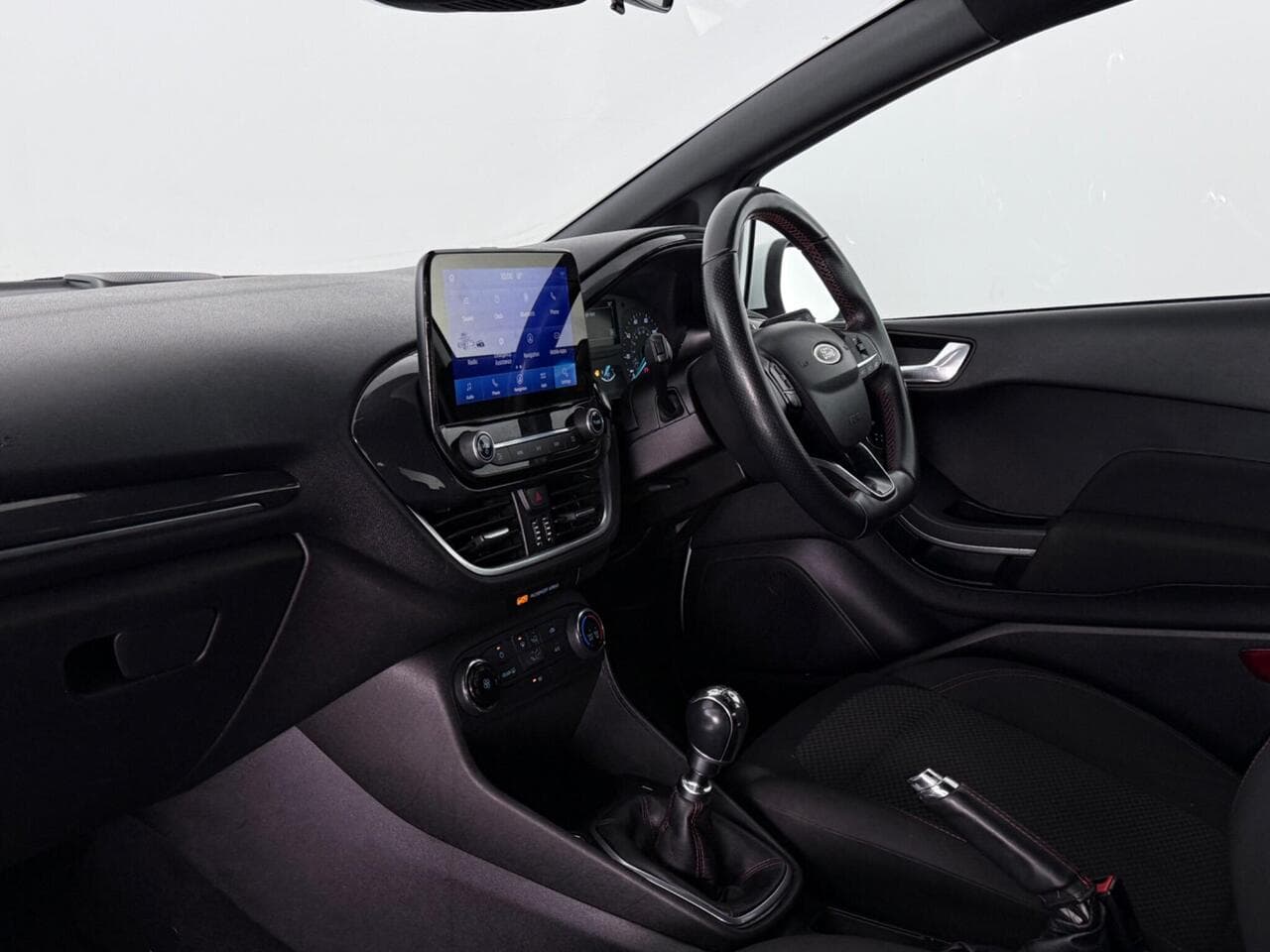 Ford Fiesta thumbnail Interior Front