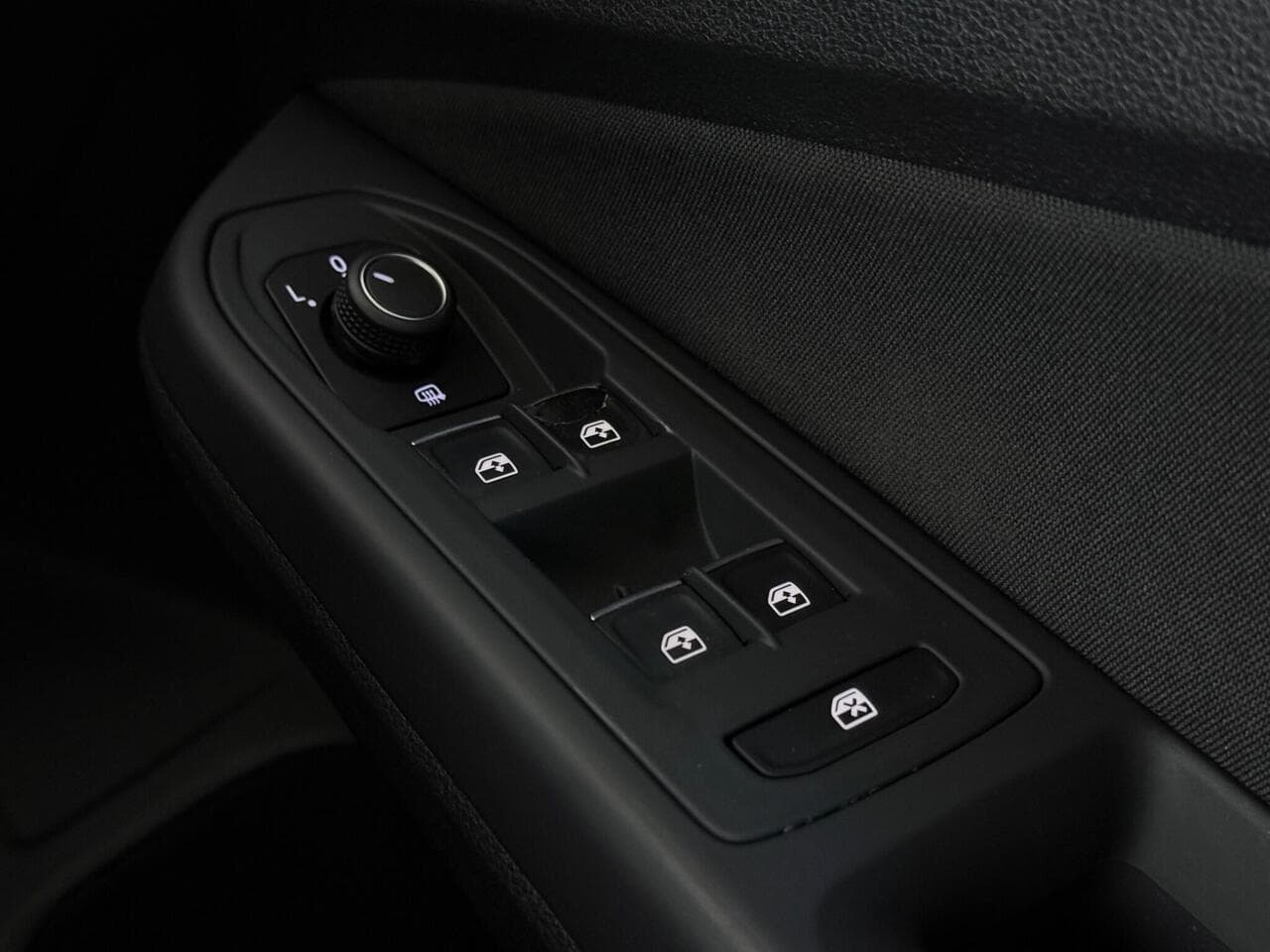 Volkswagen Golf thumbnail Misc Controls