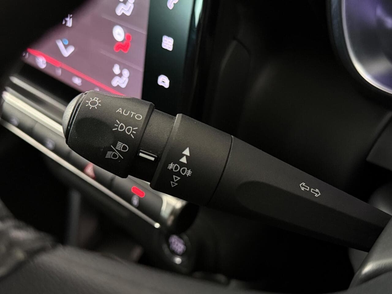 Citroen C3 Aircross thumbnail Misc Controls