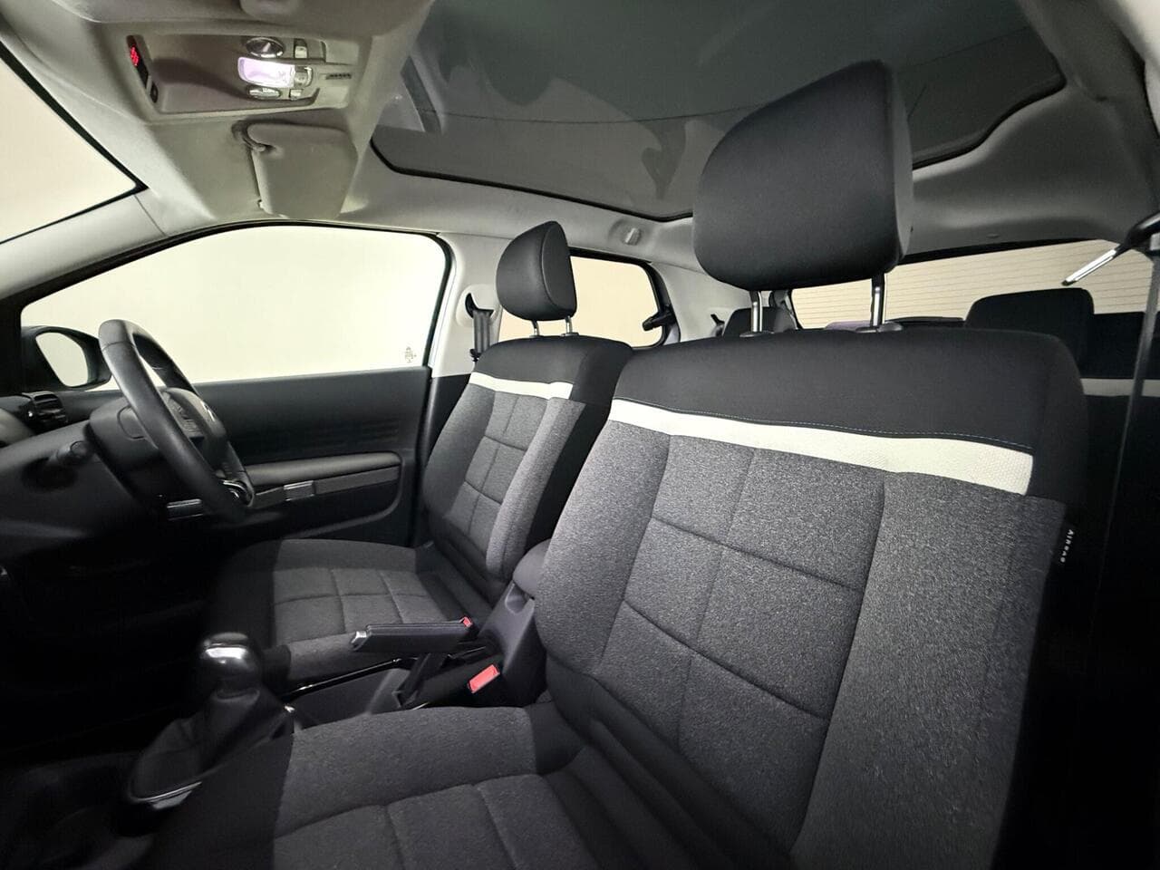 Citroen C4 Cactus thumbnail Seat Front Passenger