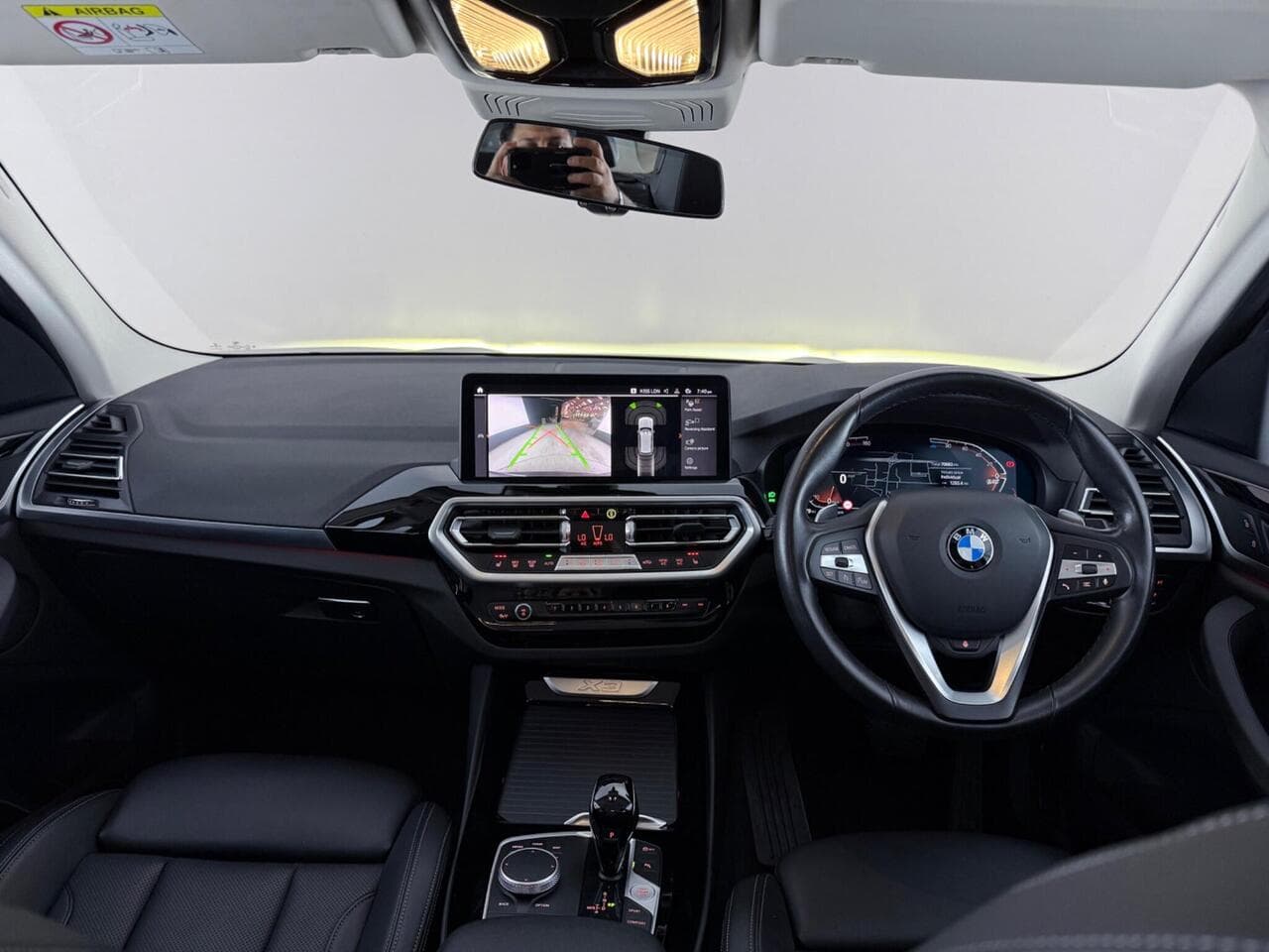 BMW X3 thumbnail Interior Front