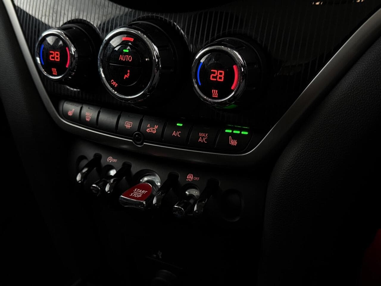 MINI Countryman thumbnail Misc Controls