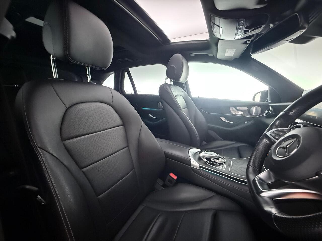 Mercedes-Benz GLC thumbnail Seat Driver