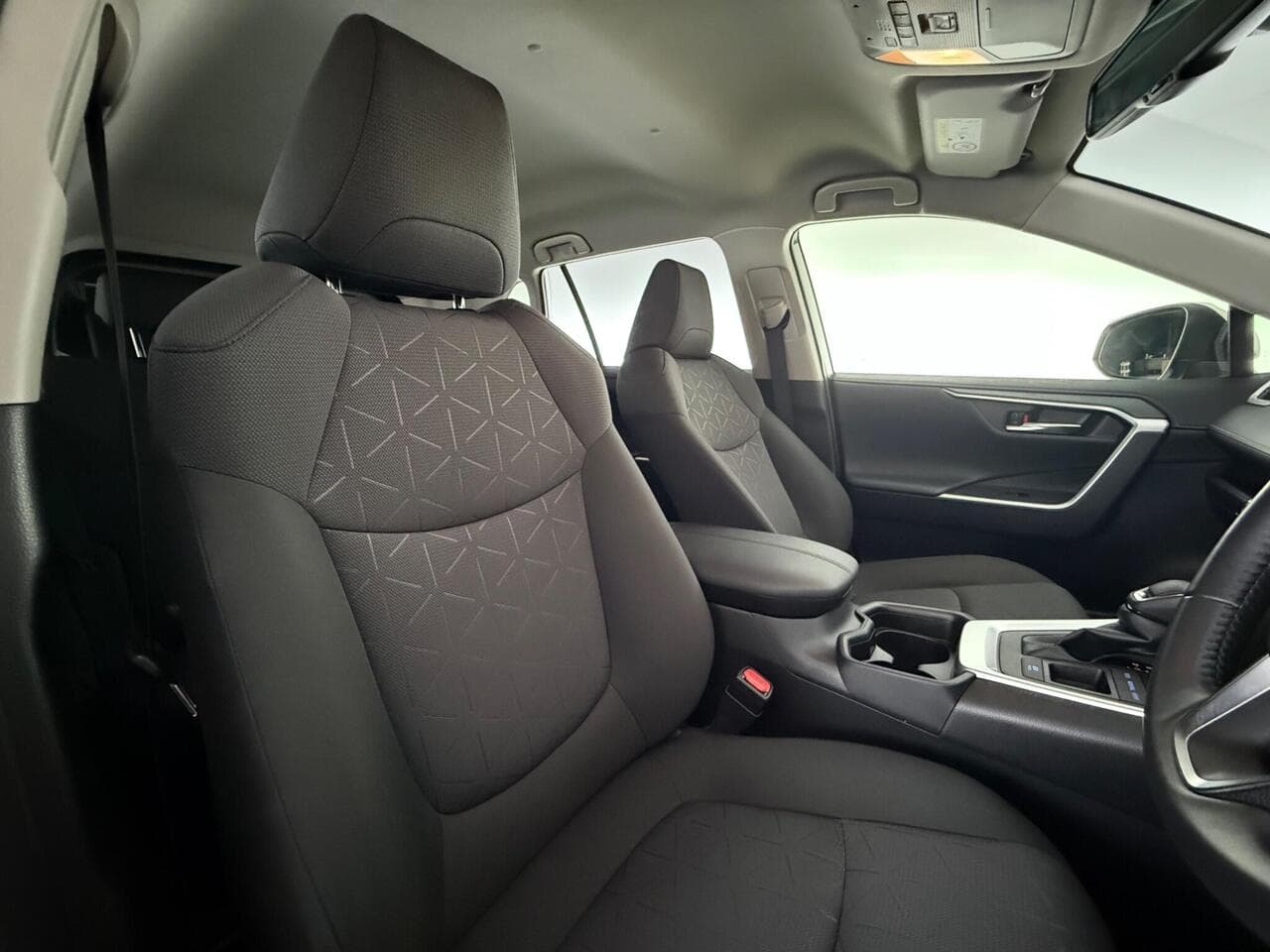 Toyota RAV4 thumbnail Seat Driver