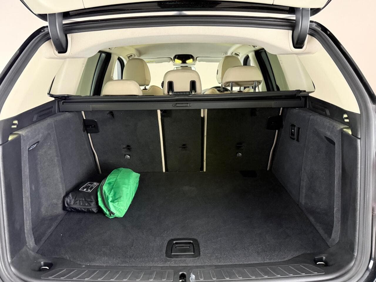 BMW X3 thumbnail Boot