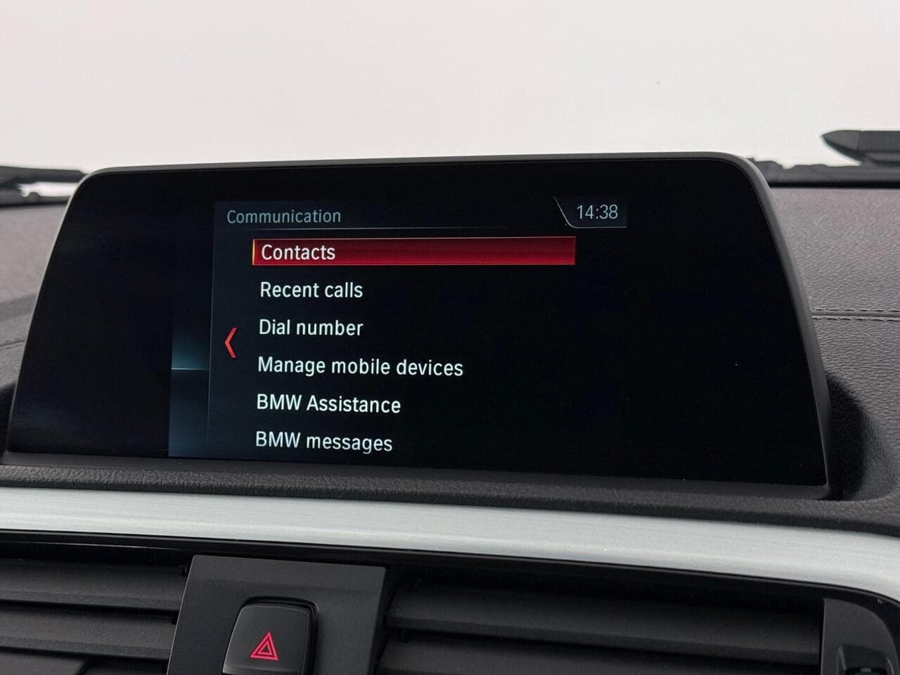 BMW 2 Series thumbnail Infotainment System