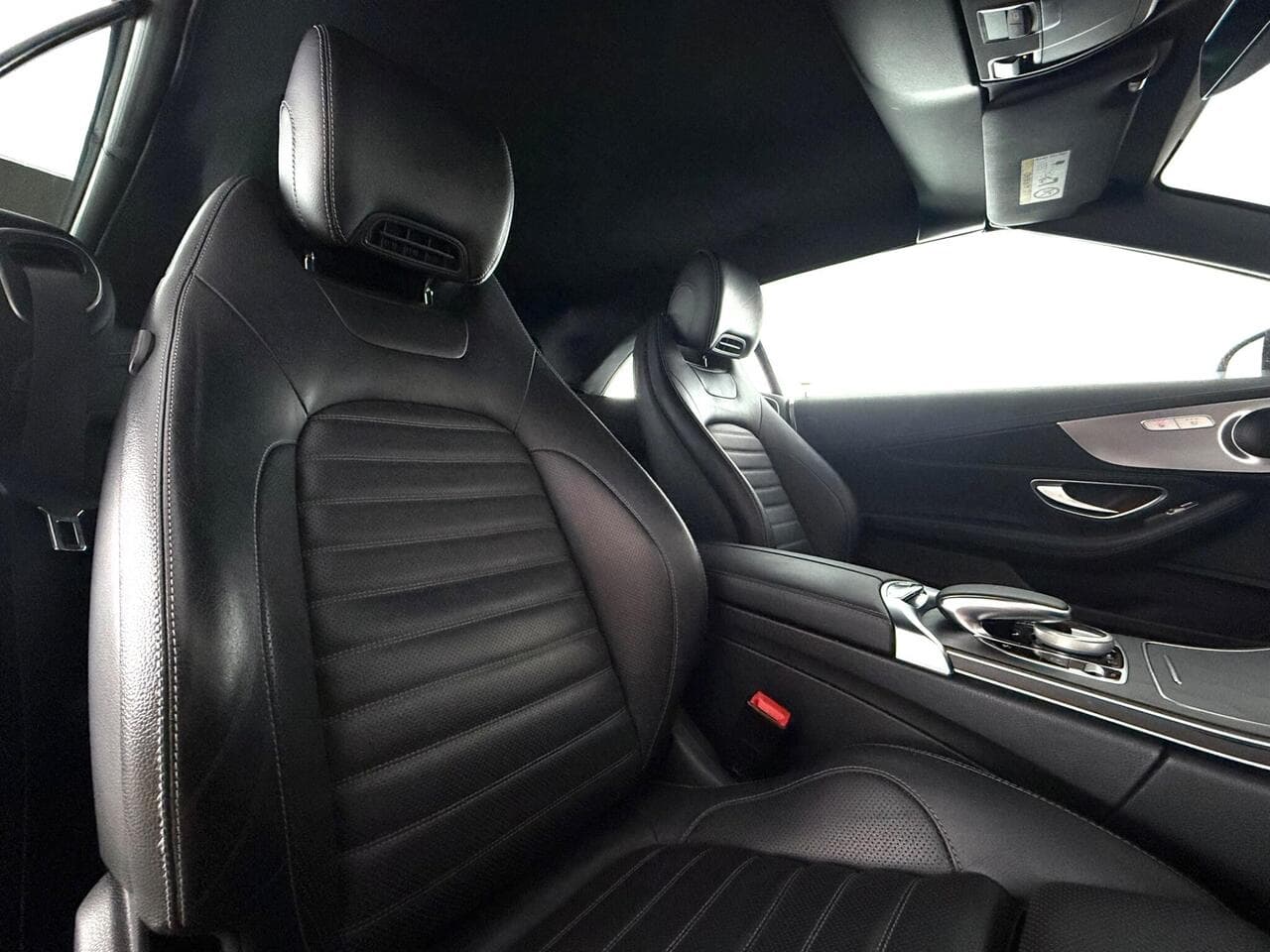 Mercedes-Benz C Class thumbnail Seat Driver