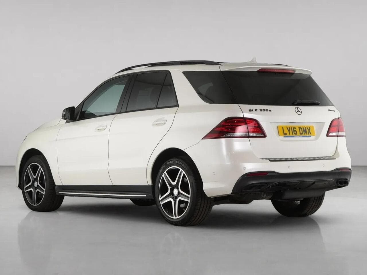 Mercedes-Benz GLE thumbnail Rear Left