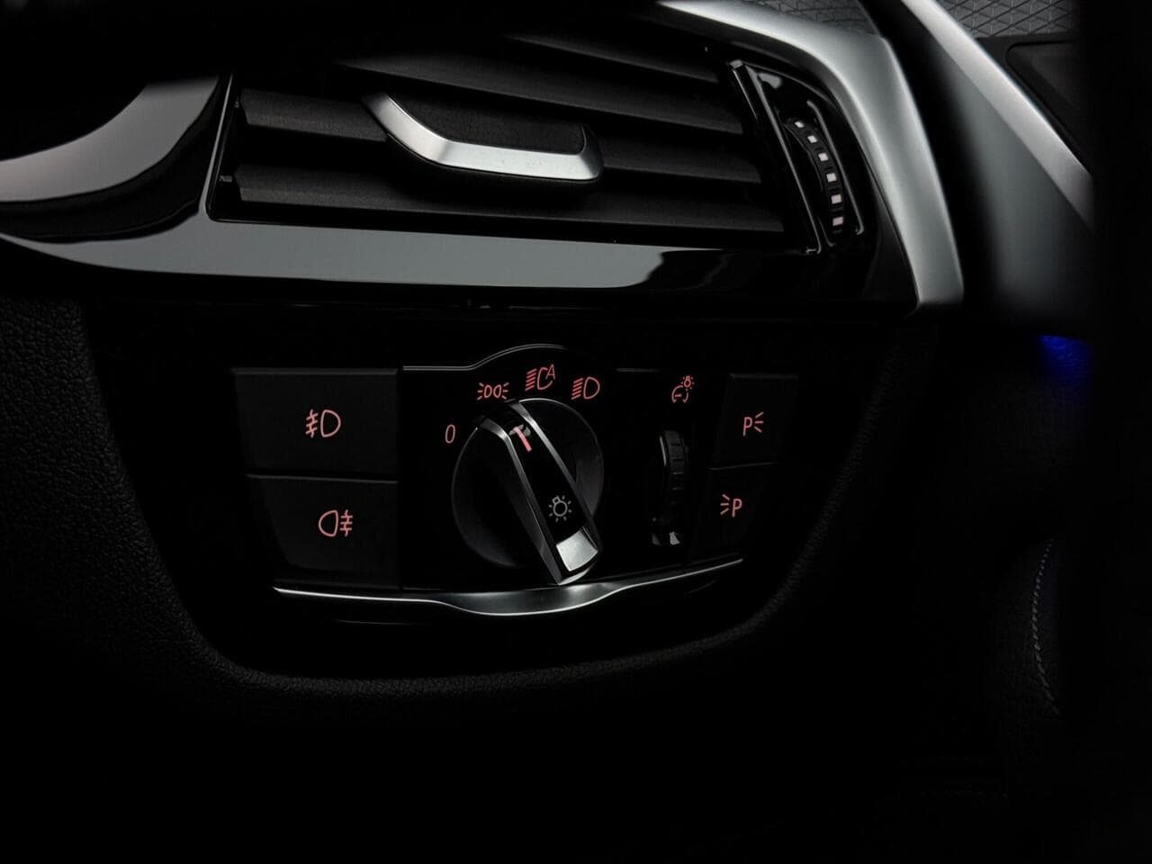 BMW 5 Series thumbnail Misc Controls