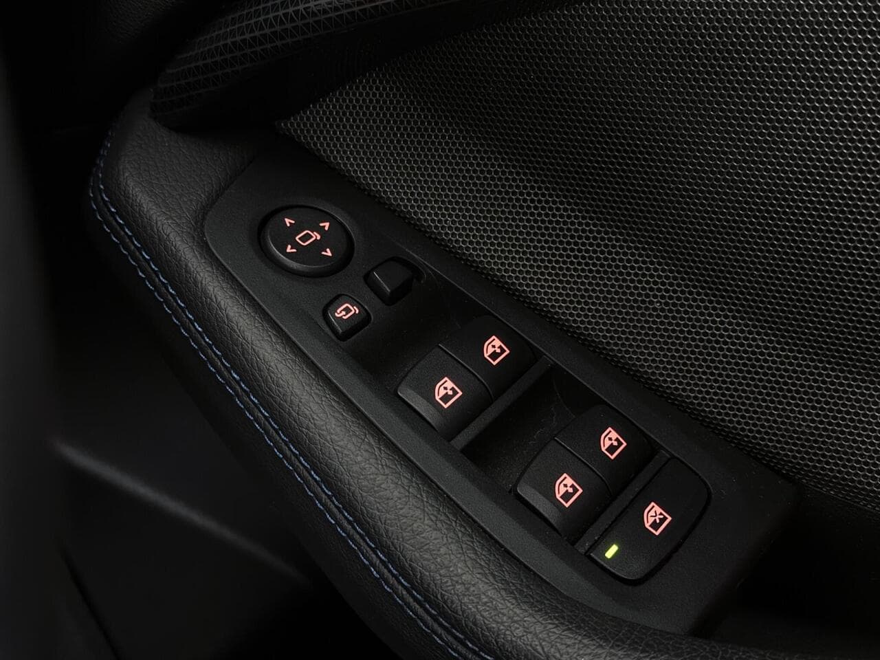 BMW 2 Series Gran Coupe thumbnail Misc Controls