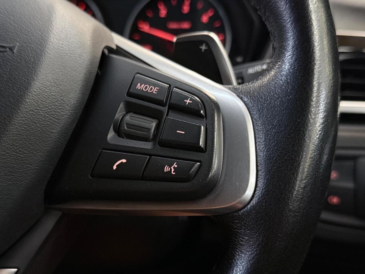 BMW X1 thumbnail Misc Controls