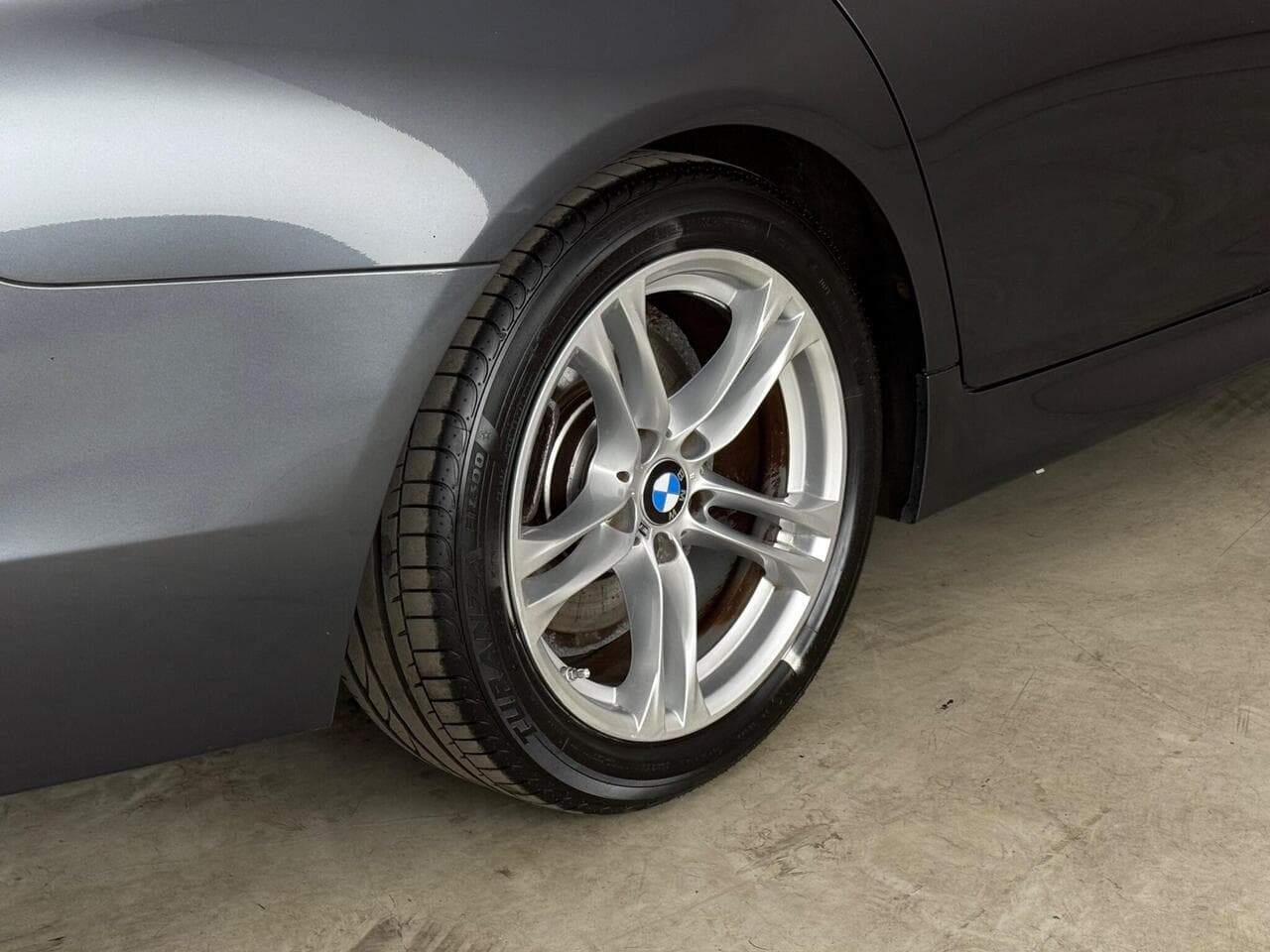 BMW 5 Series thumbnail Wheel