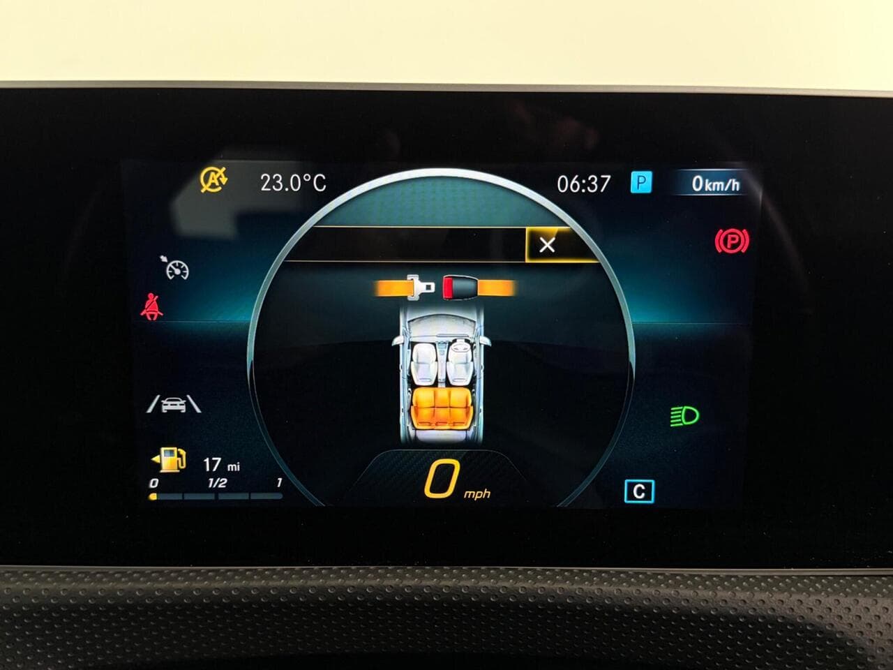 Mercedes-Benz A Class thumbnail Driver Instruments