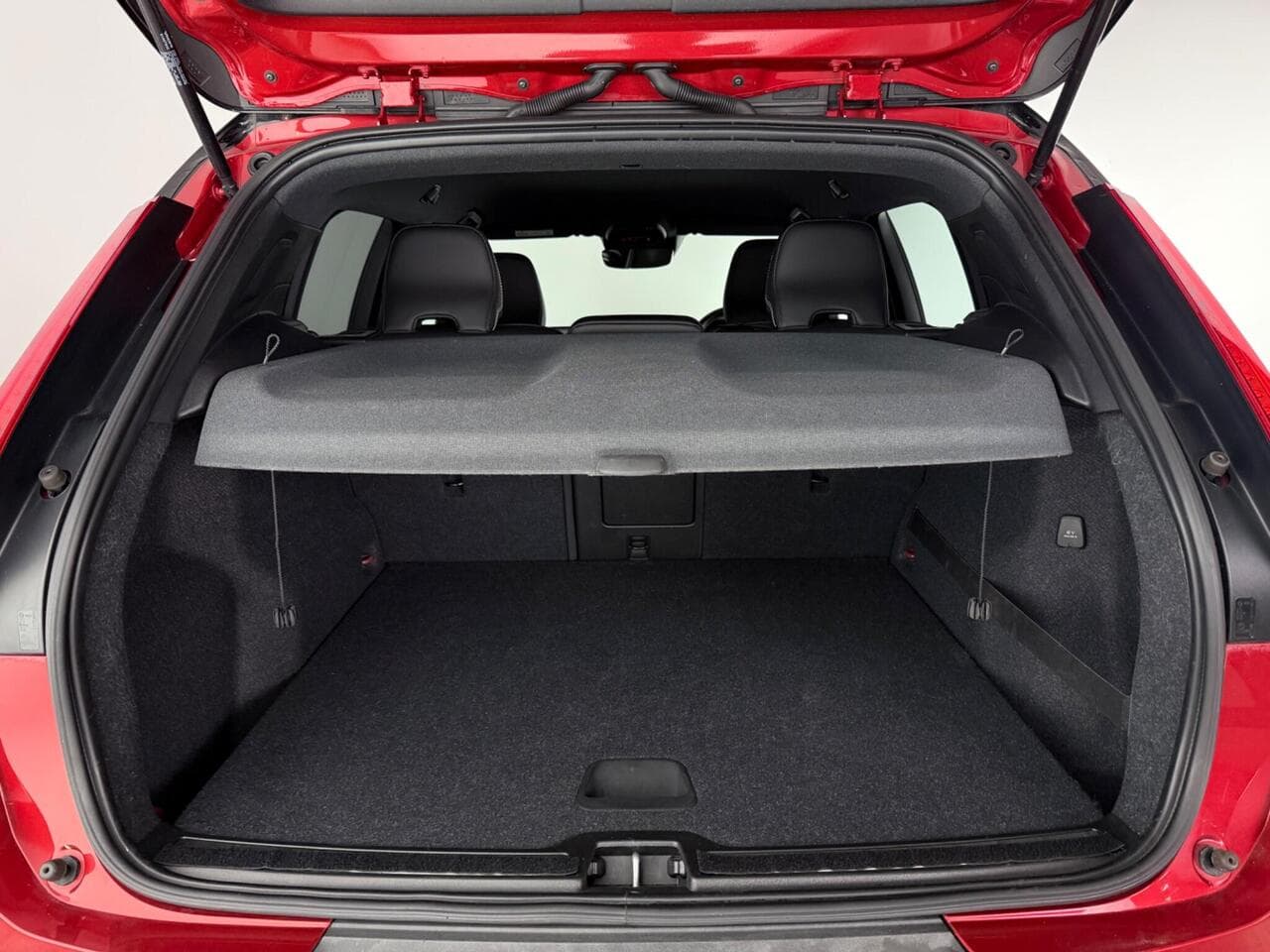Volvo XC40 thumbnail Boot