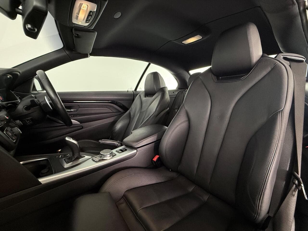 BMW 4 Series thumbnail Seat Front Passenger