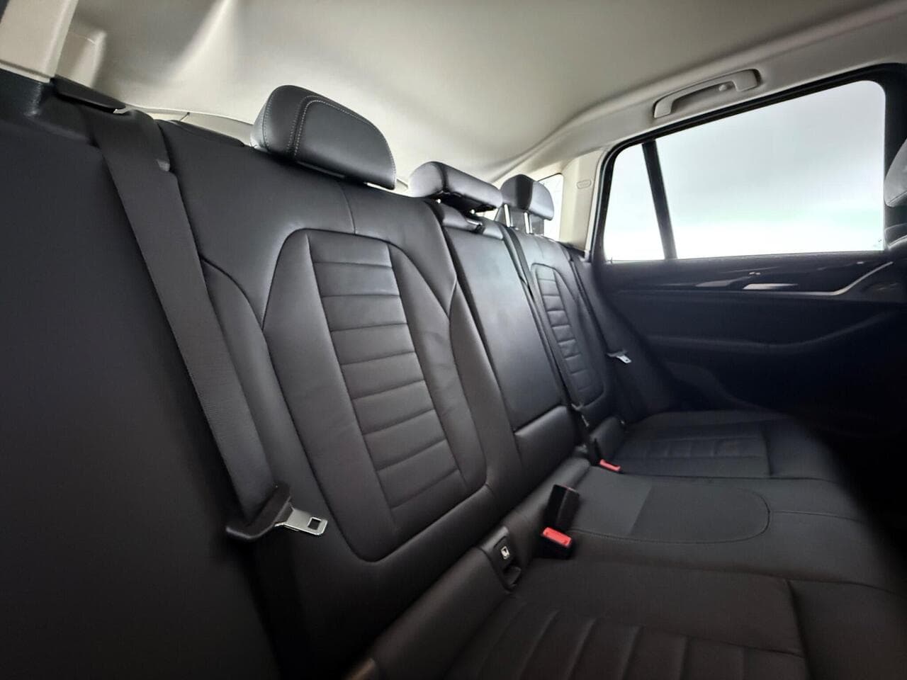BMW X3 thumbnail Seats Rear