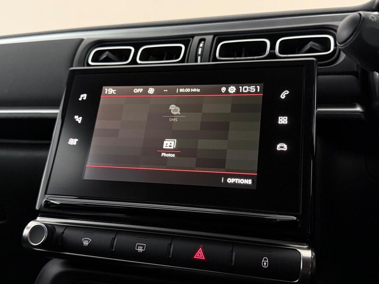 Citroen C3 thumbnail Infotainment System