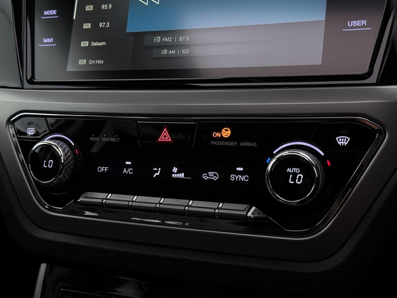 SsangYong Korando thumbnail Infotainment System