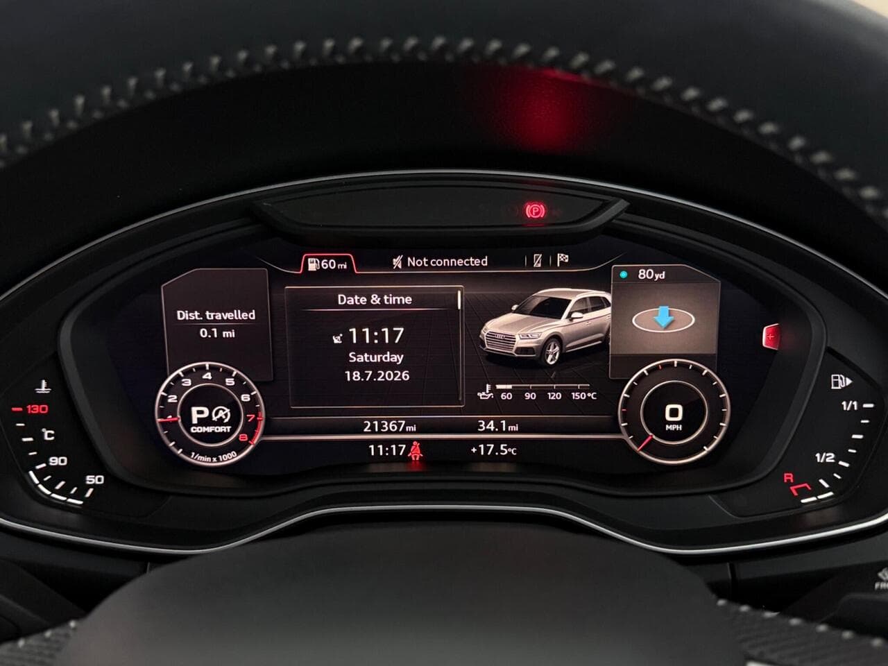 Audi Q5 thumbnail Driver Instruments