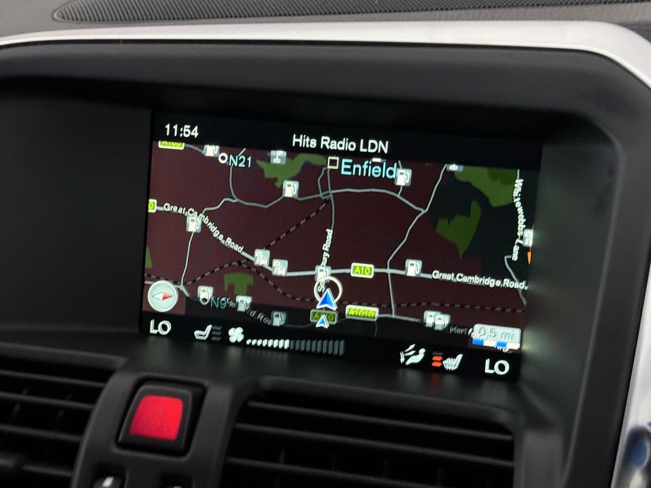 Volvo XC60 thumbnail Infotainment System