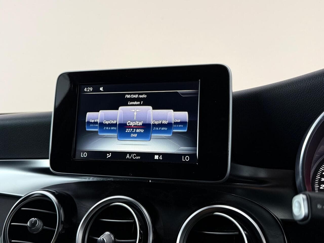 Mercedes-Benz GLC thumbnail Infotainment System