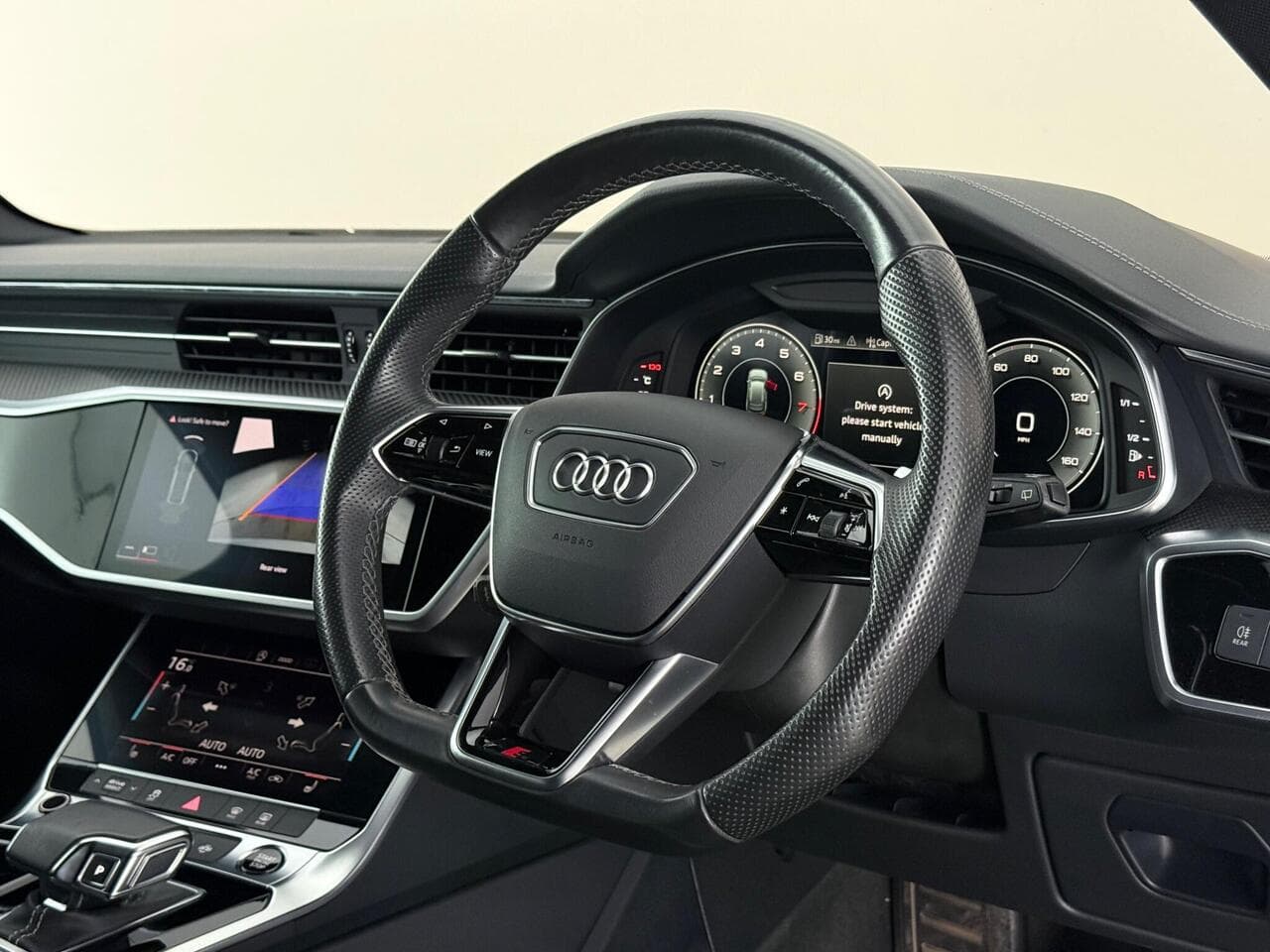 Audi A6 Avant thumbnail Steering Wheel