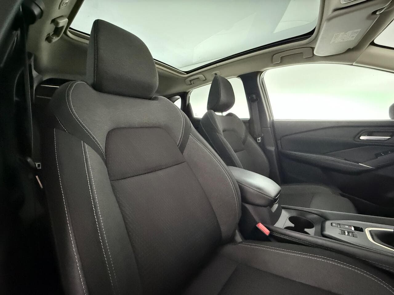 Nissan Qashqai thumbnail Seat Driver