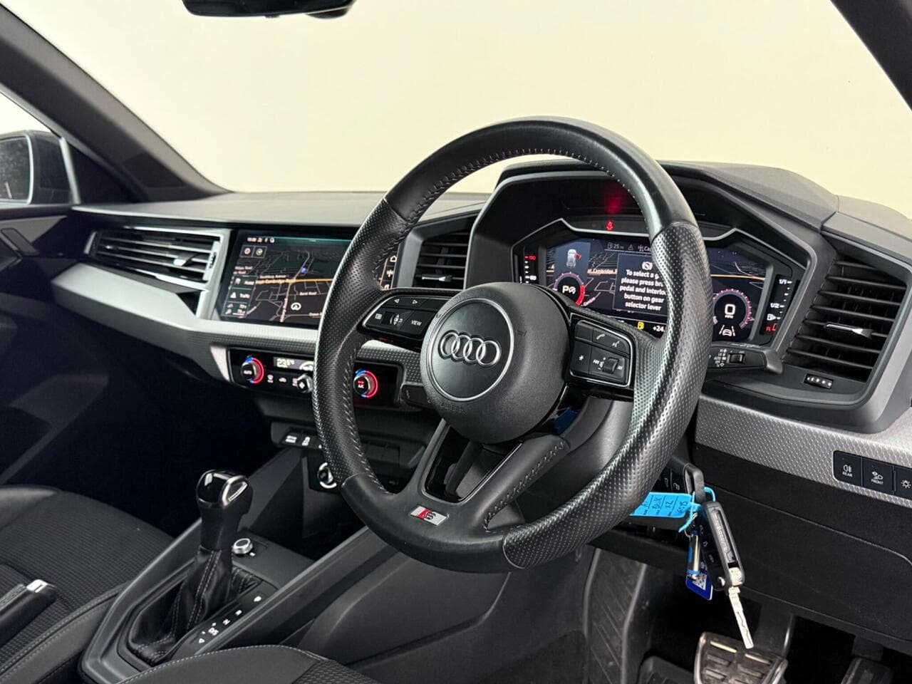 Audi A1 thumbnail Interior Front