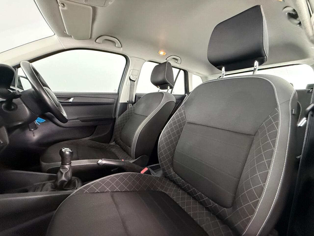 Skoda Fabia thumbnail Seat Front Passenger