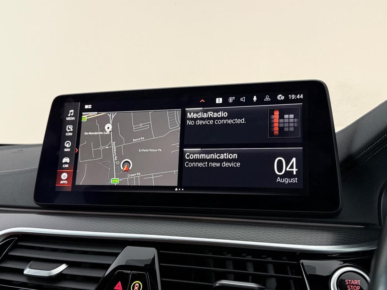 BMW 5 Series thumbnail Infotainment System