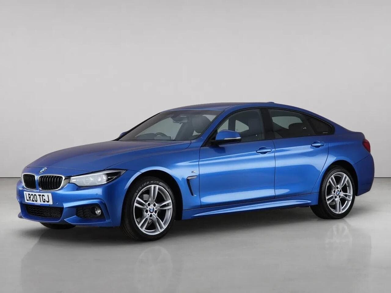 BMW 4 Series Gran Coupe thumbnail Front Left
