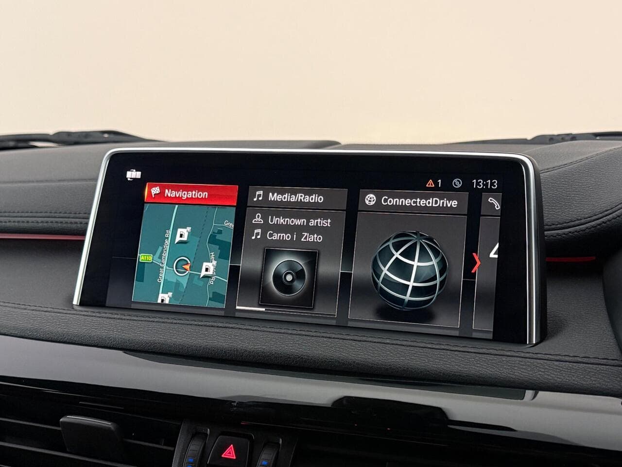 BMW X6 thumbnail Infotainment System