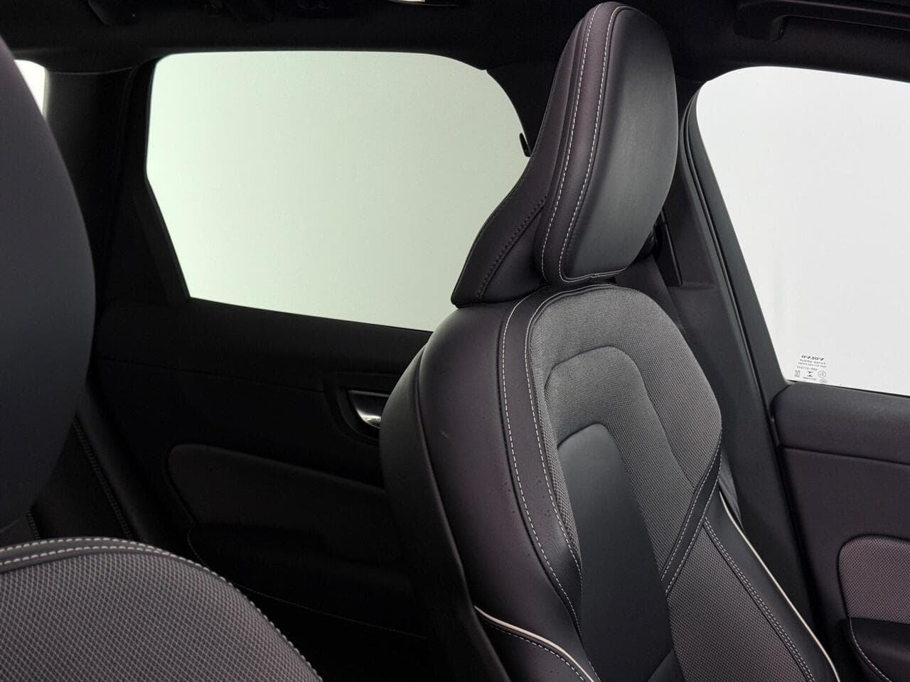 Volvo XC60 thumbnail Seat Driver
