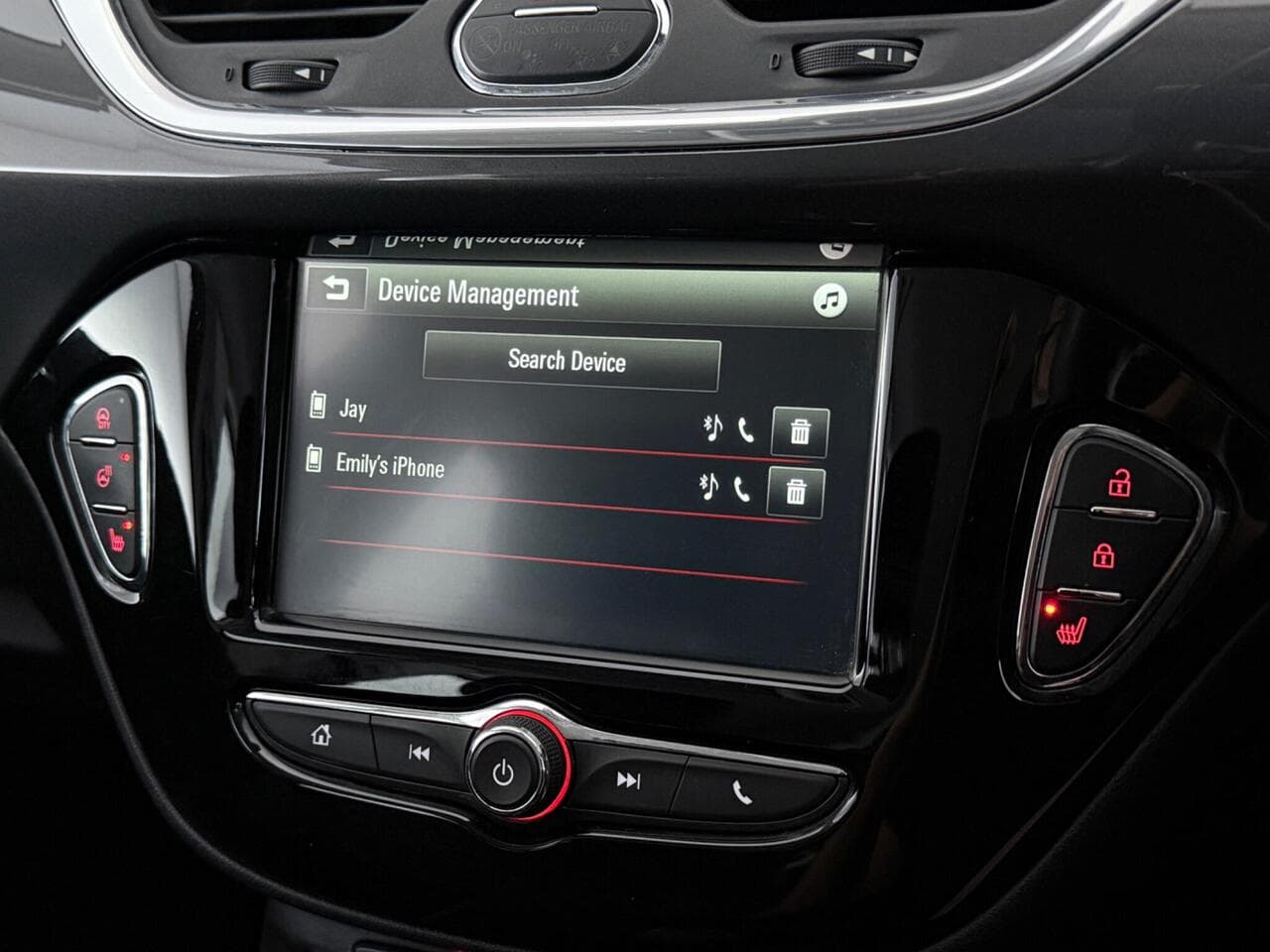 Vauxhall Corsa thumbnail Infotainment System