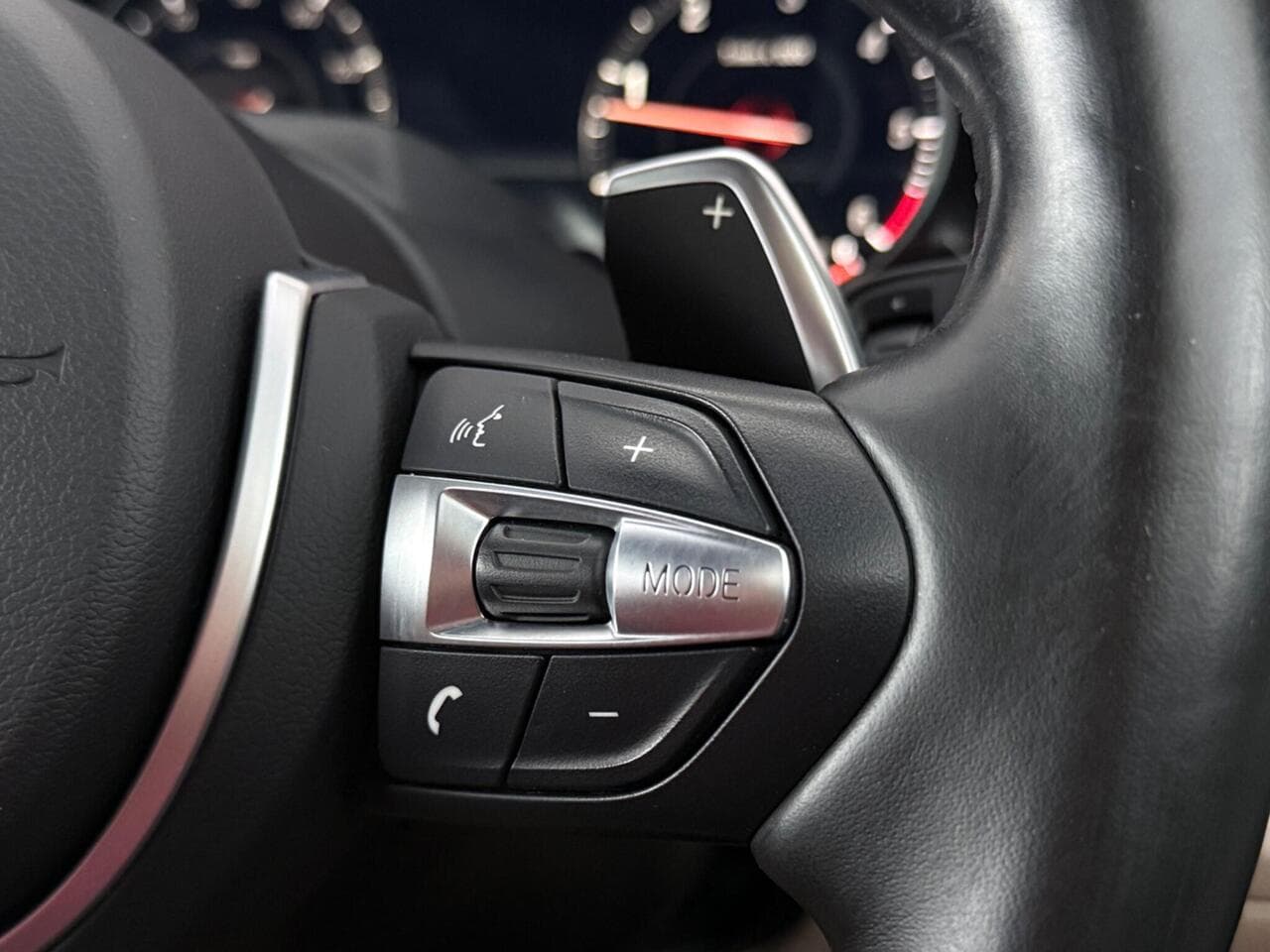 BMW 4 Series thumbnail Misc Controls
