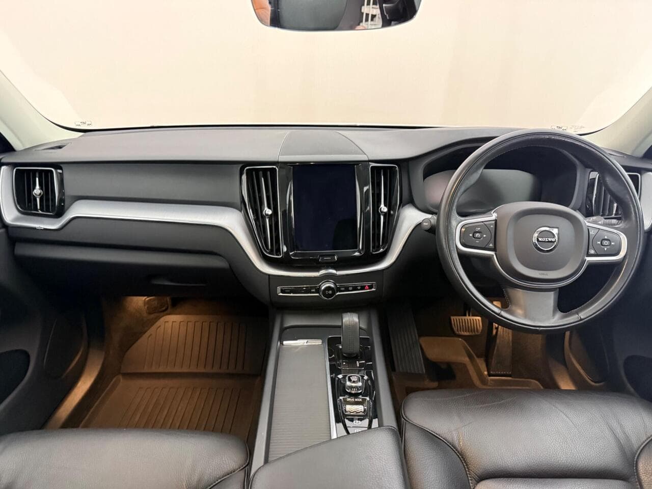 Volvo XC60 thumbnail Interior Front