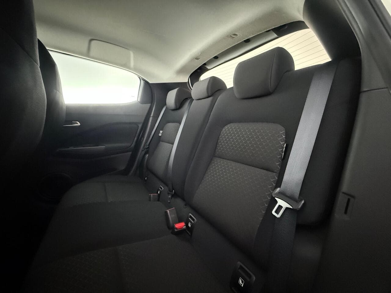 Nissan Juke thumbnail Seats Rear