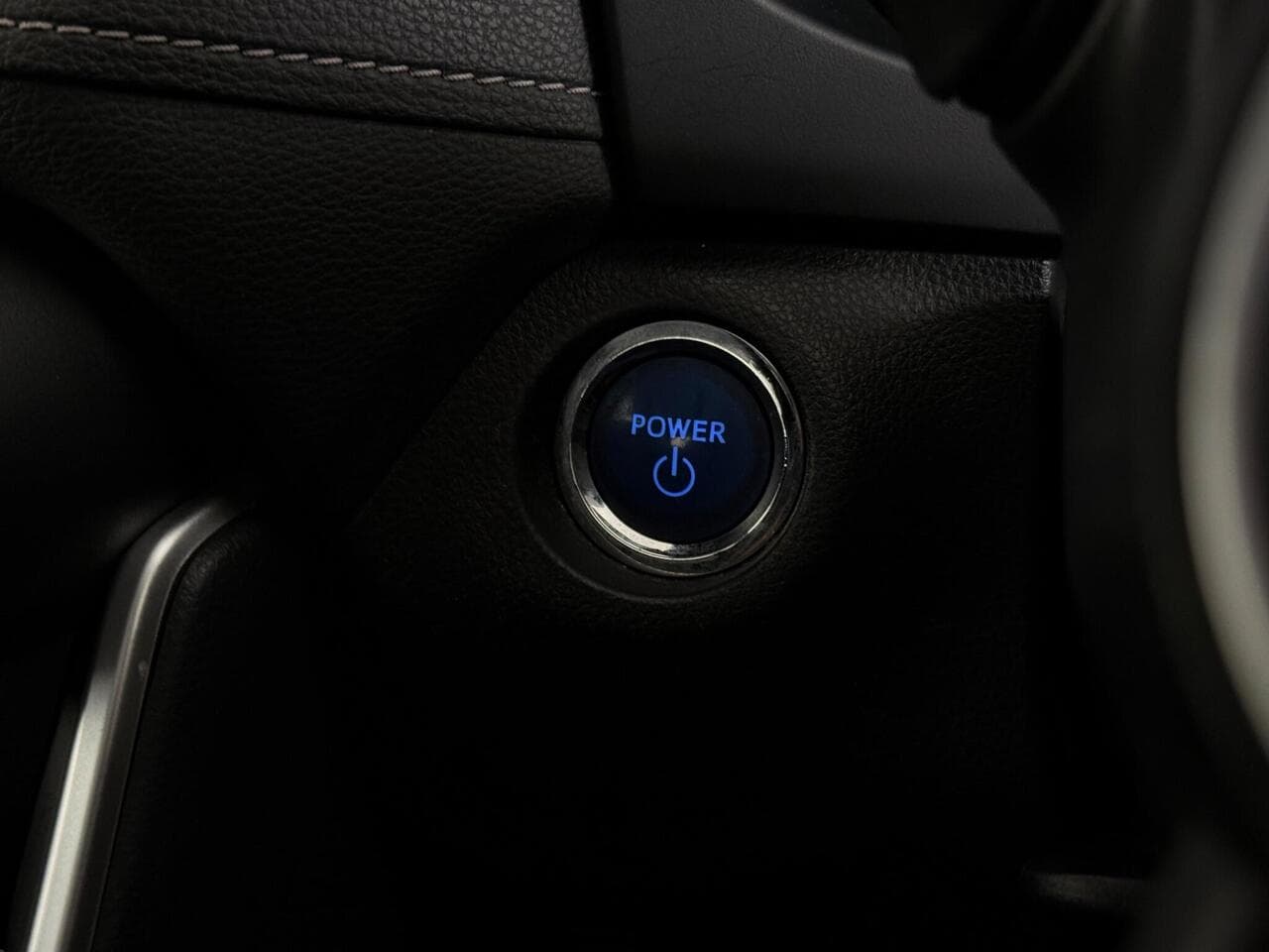 Toyota RAV4 thumbnail Misc Controls