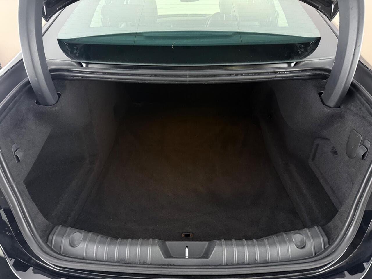 Jaguar XF thumbnail Boot