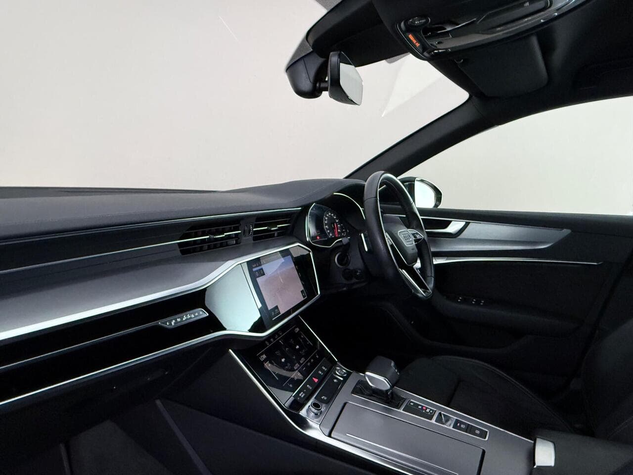 Audi A6 Avant thumbnail Interior Front